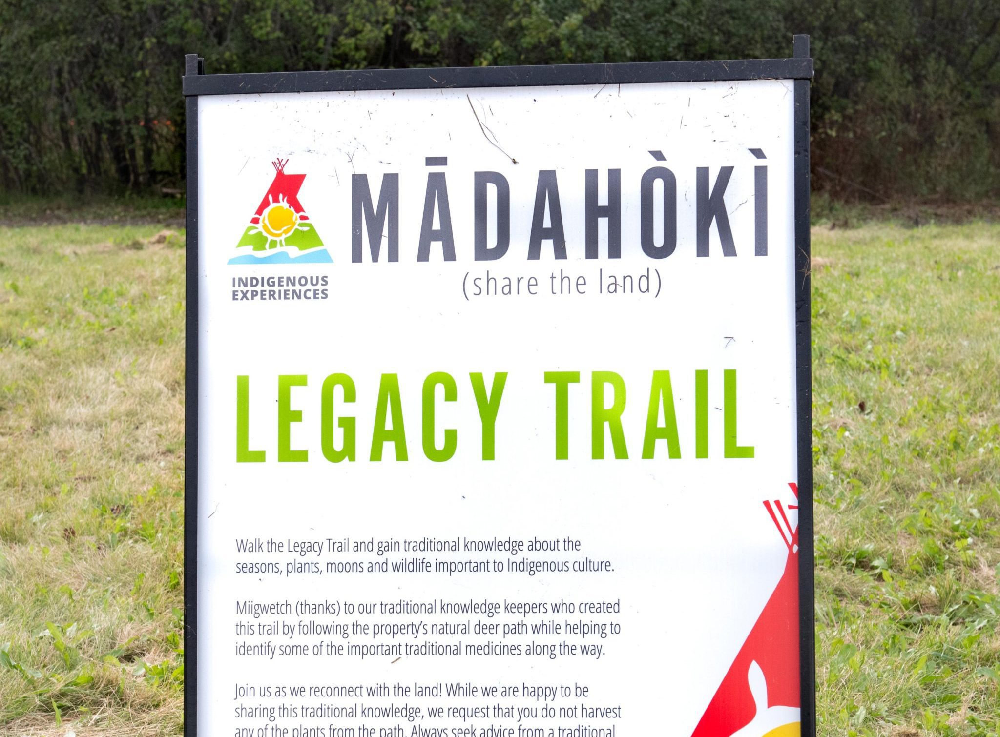 legacy trail sign tagwagi - Sandy Sharkey